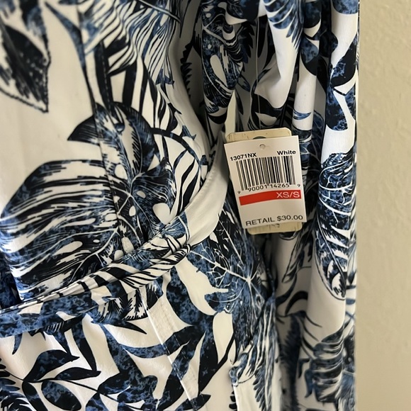 NWT Yarn & Sea Sleep Robe, Size X-Small - Picture 3 of 10